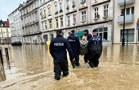 Fot.  BKS KGP, KWP w Opolu, Wrocławiu i Gorzowie Wielkopolskim, ZLP GSP, KGP, PSP